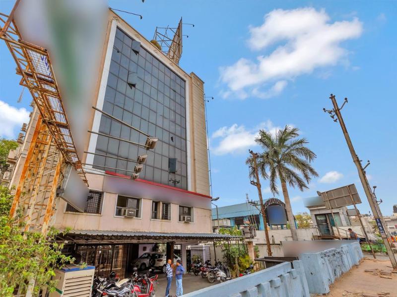 Oyo 11428 Hotel Krishna'S Residency Hyderabad Exterior foto